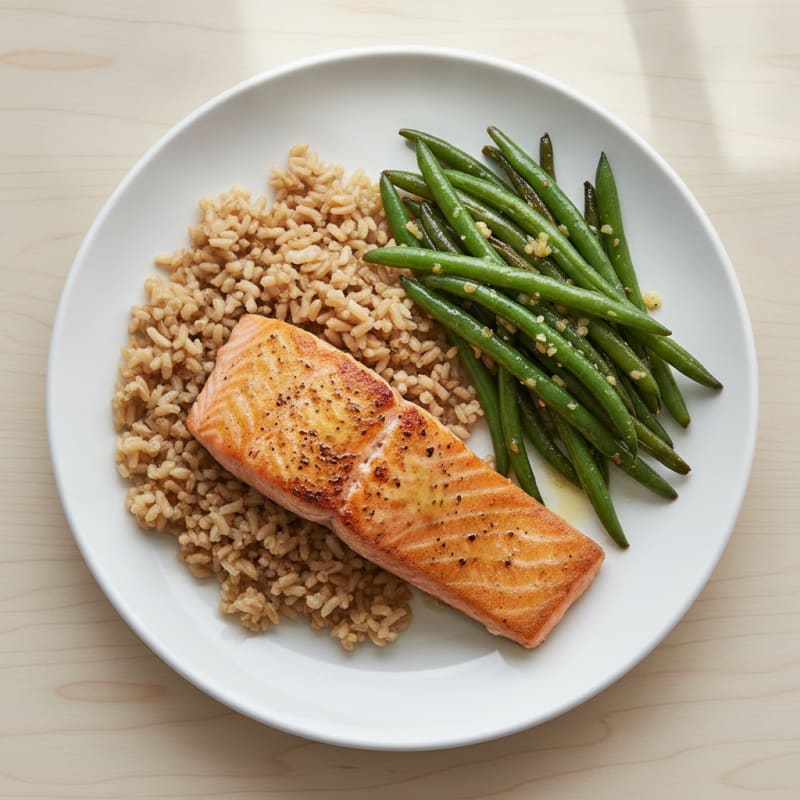 Seared Salmon Fillet with Garlic Green Beans and Brown Rice