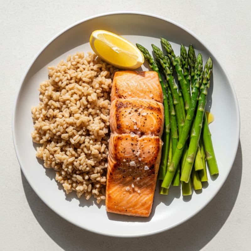 Seared Salmon Fillet with Steamed Asparagus and Brown Rice
