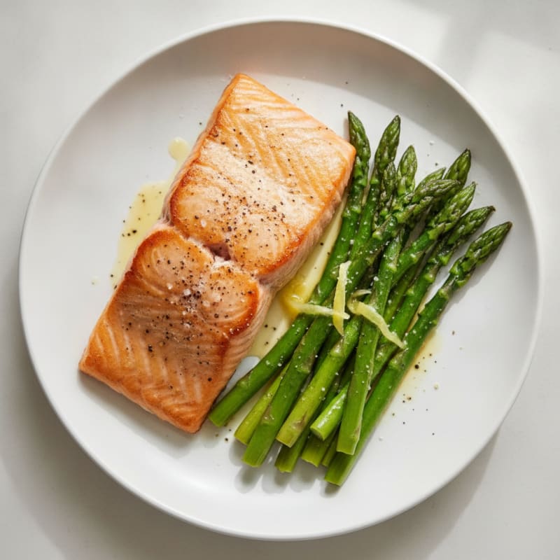 Pan-Seared Salmon with Roasted Asparagus