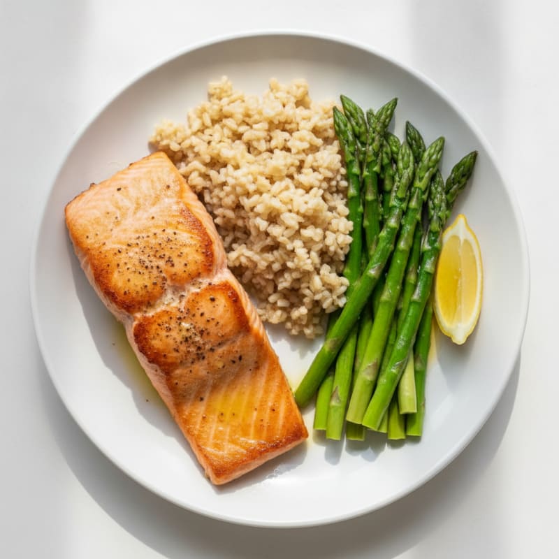 Seared Salmon with Steamed Asparagus and Brown Rice