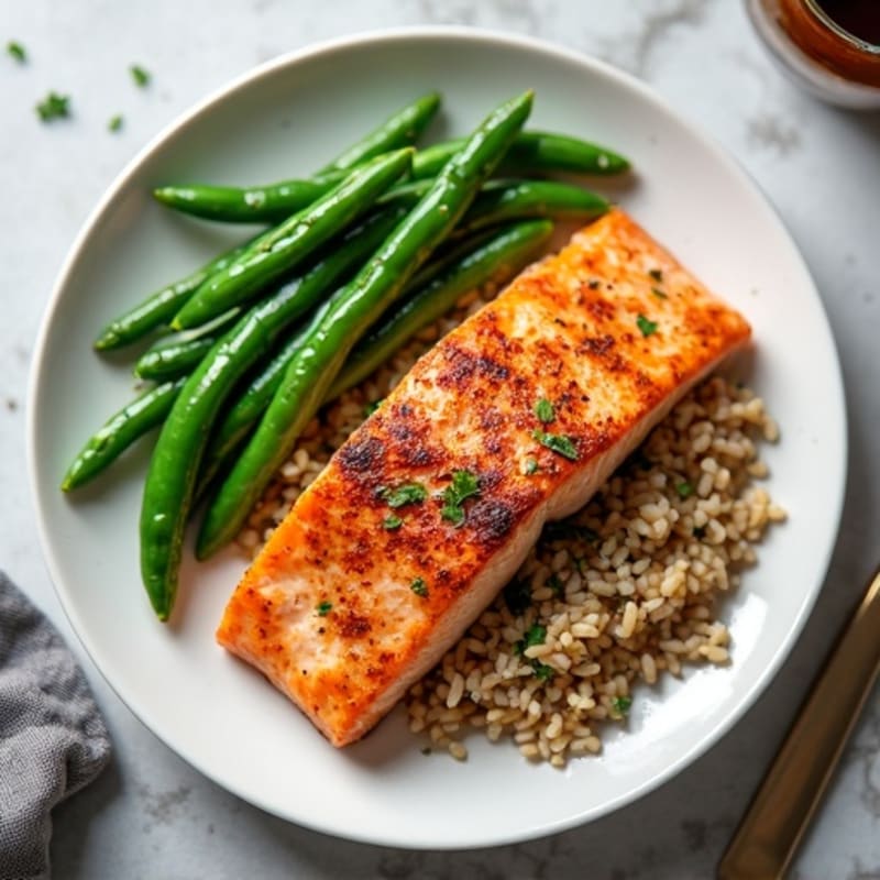 Seared Salmon with Steamed Green Beans and Brown Rice