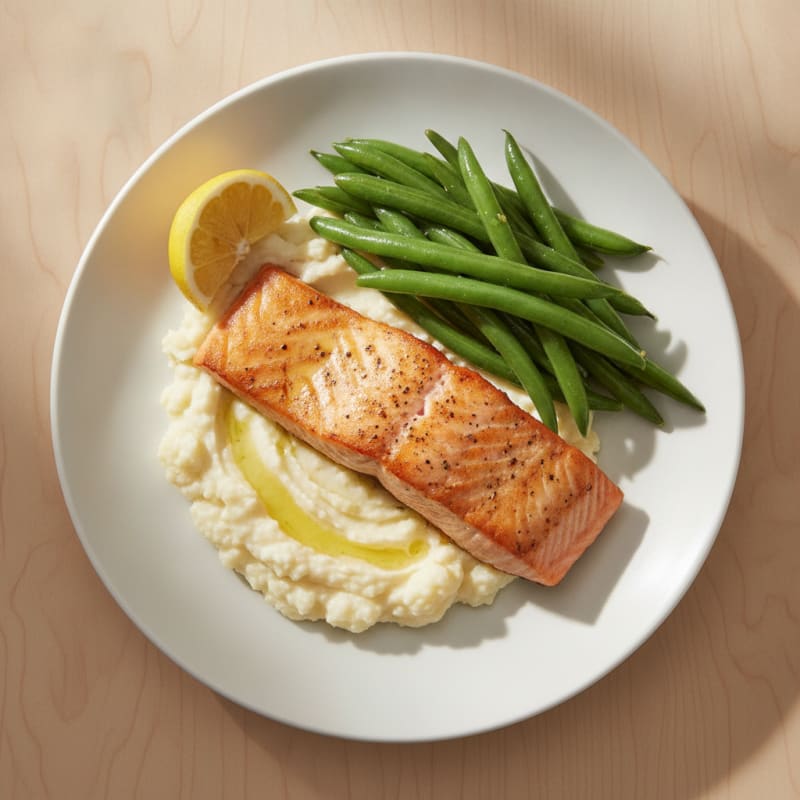Seared Salmon with Steamed Green Beans and Garlic Mashed Cauliflower