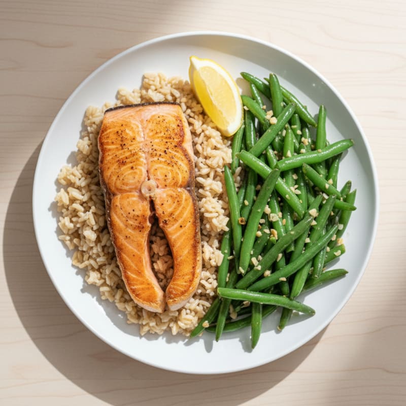 Seared Salmon Fillet with Garlic Green Beans and Brown Rice