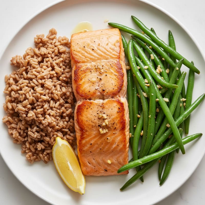 Seared Salmon with Garlic Green Beans and Brown Rice
