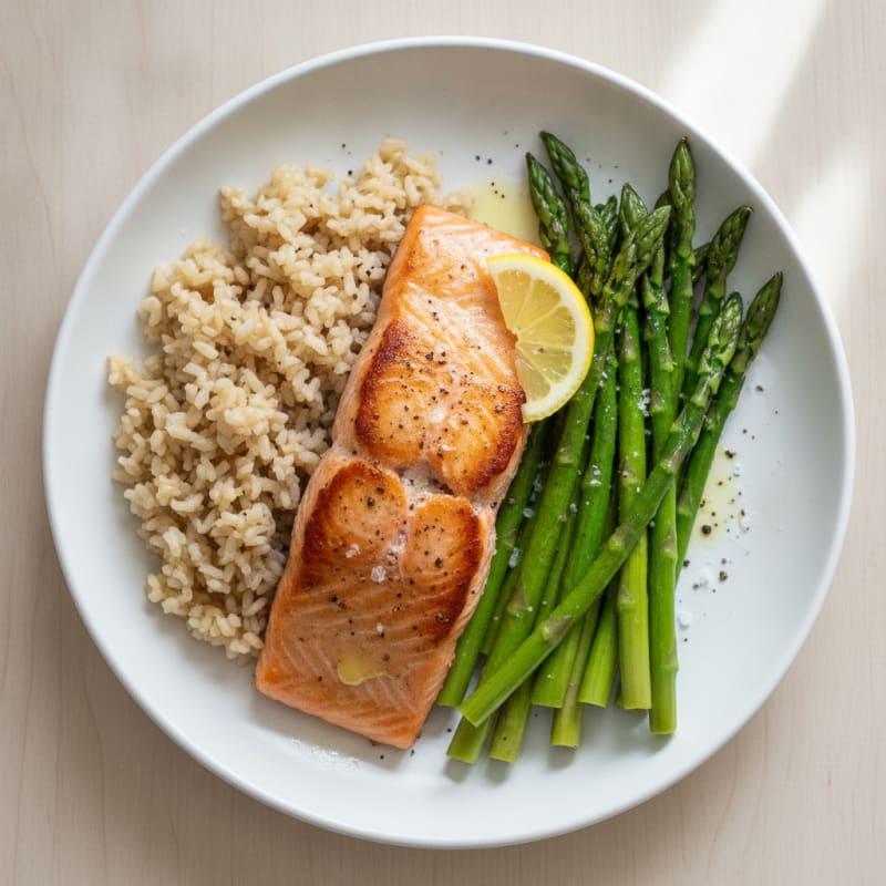 Seared Salmon with Steamed Asparagus and Brown Rice