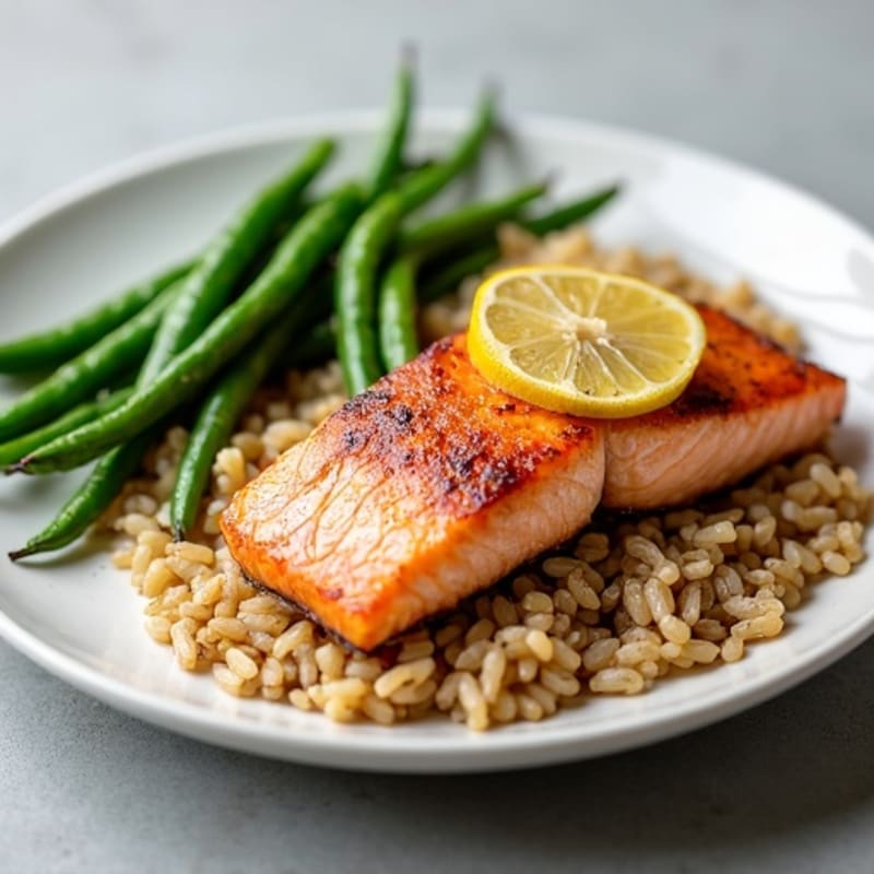 Seared Salmon with Steamed Green Beans and Brown Rice