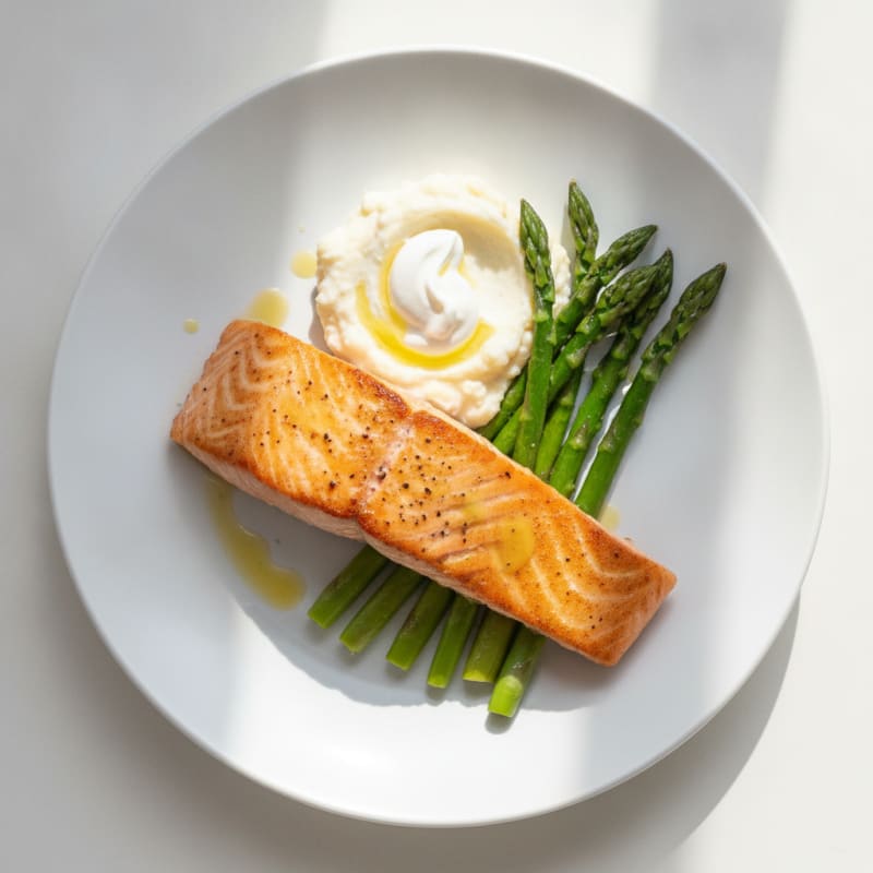 Seared Salmon with Steamed Asparagus and Garlic Mashed Cauliflower