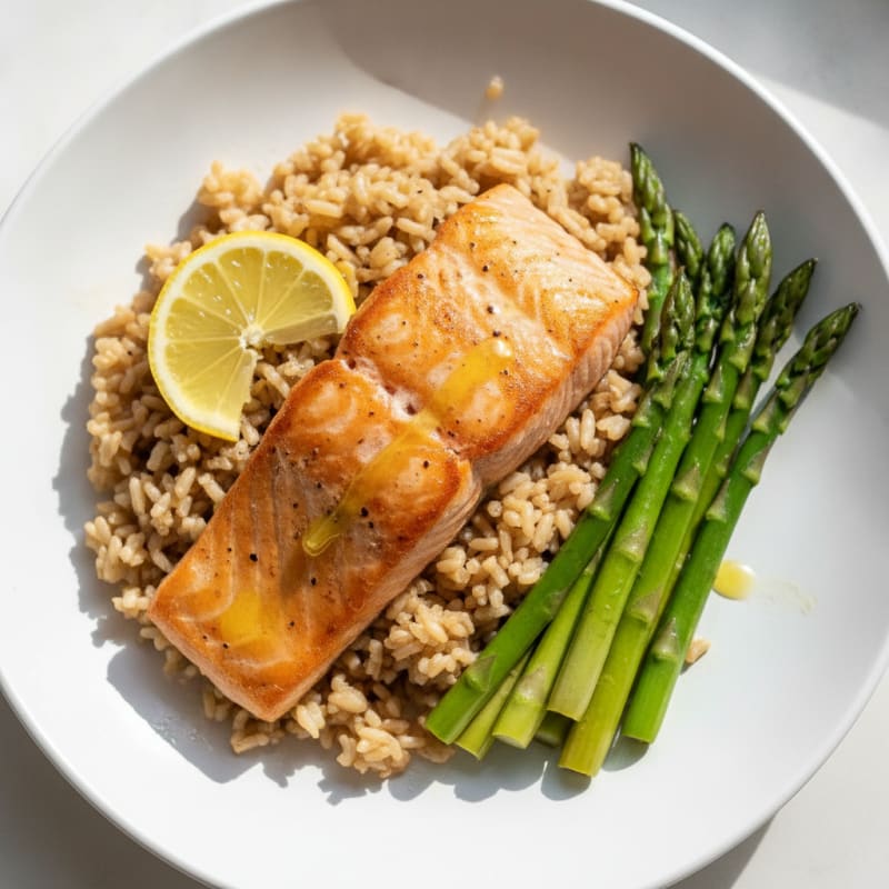 Seared Salmon Fillet with Steamed Asparagus and Brown Rice
