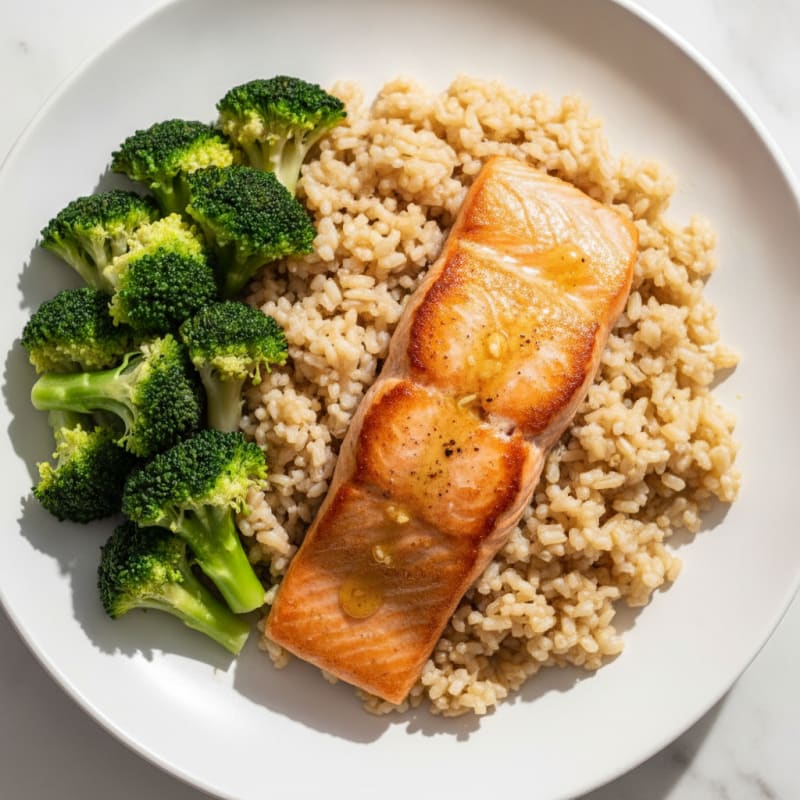 Seared Salmon with Steamed Broccoli and Garlic Brown Rice