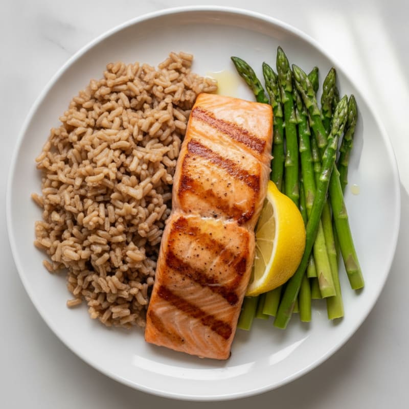 Seared Salmon Fillet with Steamed Asparagus and Brown Rice