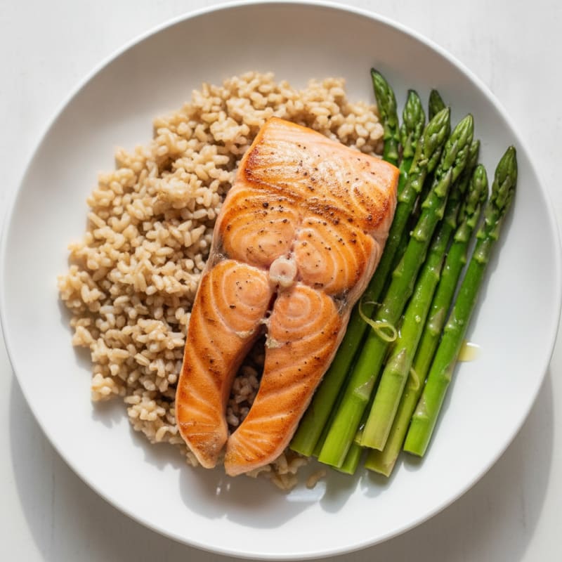 Seared Salmon Fillet with Steamed Asparagus and Brown Rice