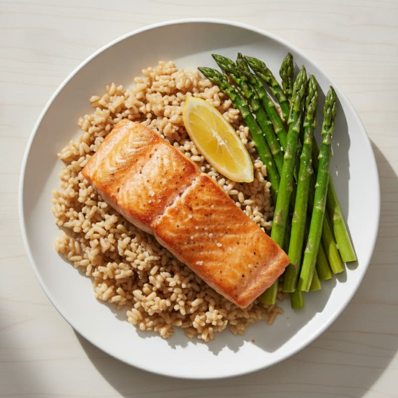Seared Salmon Fillet with Steamed Asparagus and Brown Rice
