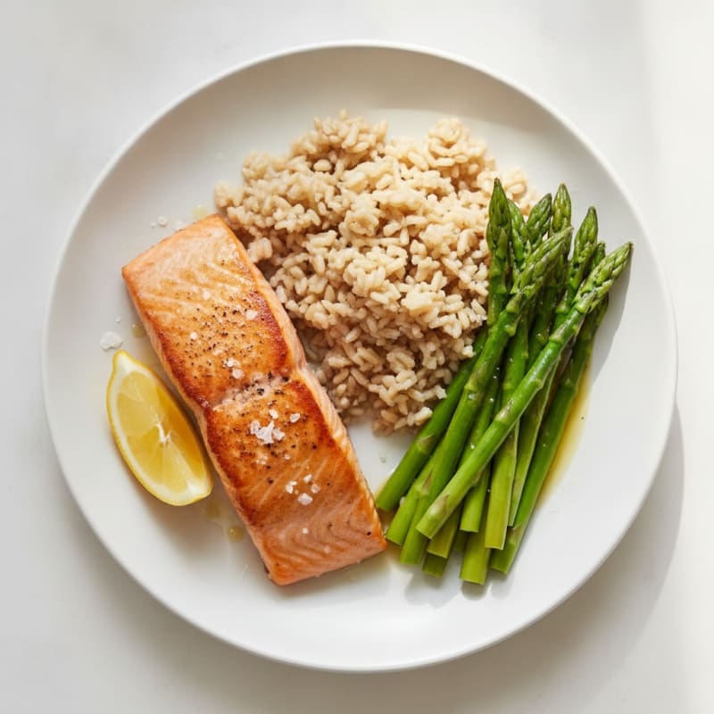 Seared Salmon with Steamed Asparagus and Brown Rice