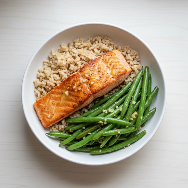 Seared Salmon Fillet with Garlic Green Beans and Brown Rice