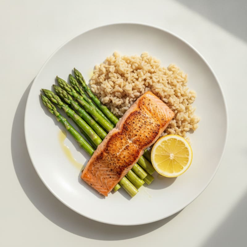 Seared Salmon Fillet with Steamed Asparagus and Brown Rice