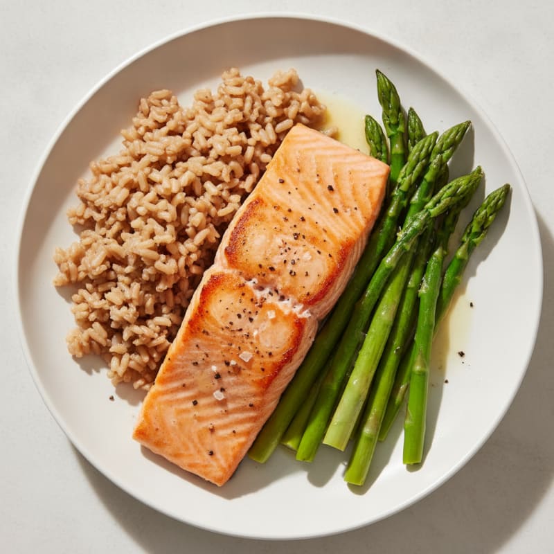 Seared Salmon Fillet with Steamed Asparagus and Brown Rice