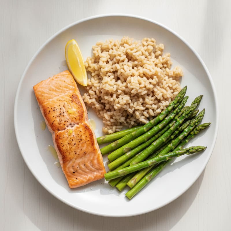 Seared Salmon with Steamed Asparagus and Brown Rice