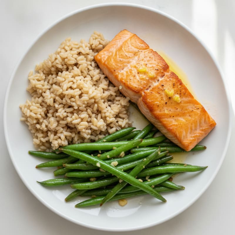 Seared Salmon Fillet with Garlic Green Beans and Brown Rice