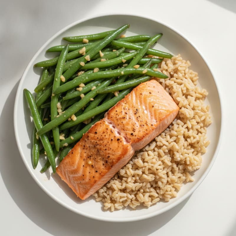 Seared Salmon with Garlicky Green Beans and Brown Rice
