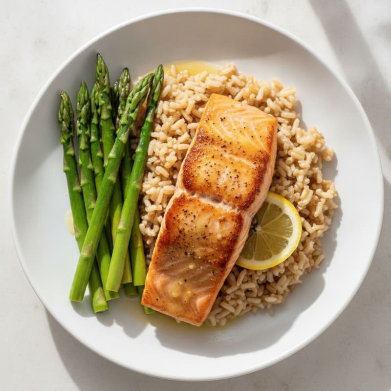 Seared Salmon Fillet with Steamed Asparagus and Brown Rice