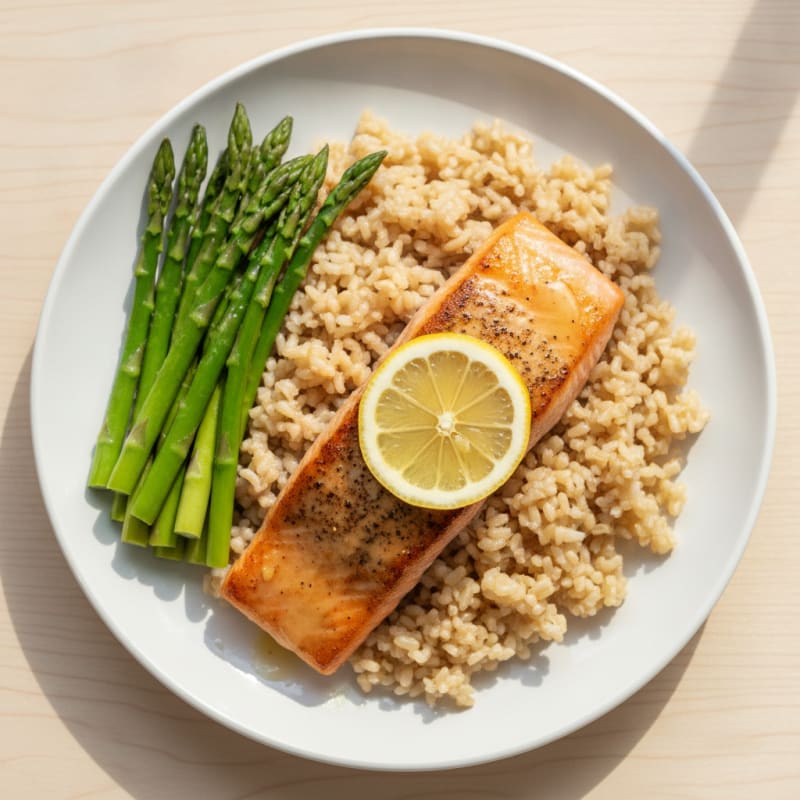 Seared Salmon Fillet with Steamed Asparagus and Brown Rice