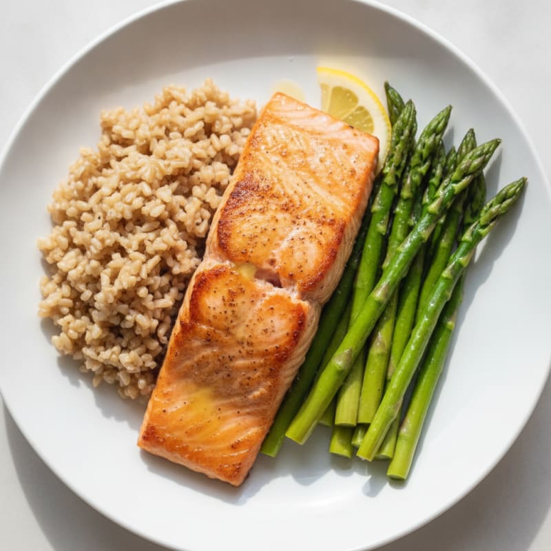 Seared Salmon Fillet with Steamed Asparagus and Brown Rice