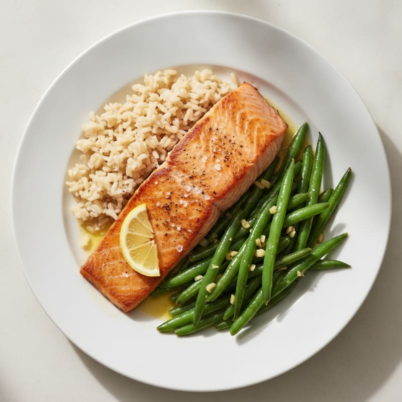 Seared Salmon Fillet with Garlic Green Beans and Brown Rice
