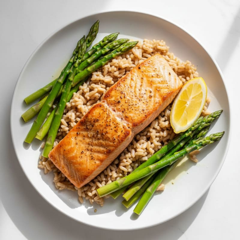 Seared Salmon Fillet with Steamed Asparagus and Brown Rice