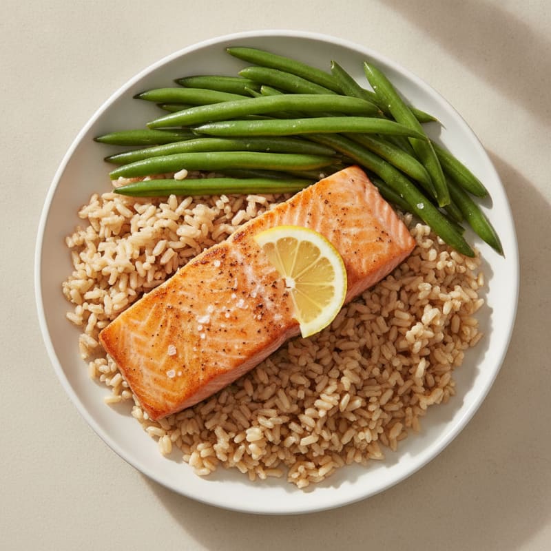 Seared Salmon with Steamed Green Beans and Brown Rice