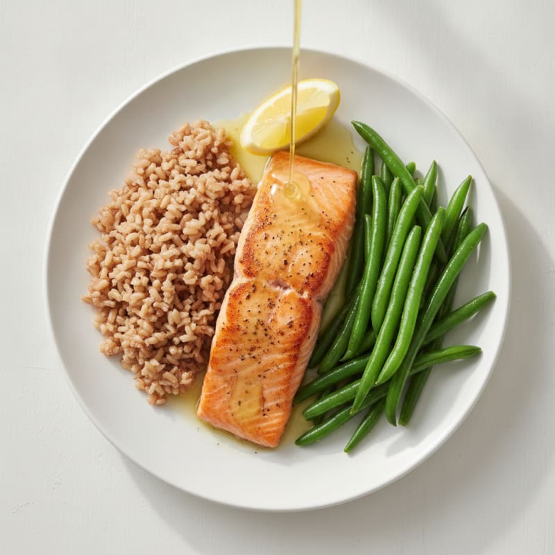 Seared Salmon Fillet with Steamed Green Beans and Brown Rice
