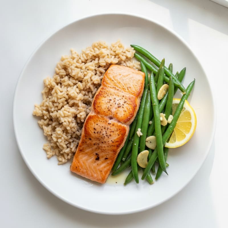 Seared Salmon Fillet with Garlic Green Beans and Brown Rice