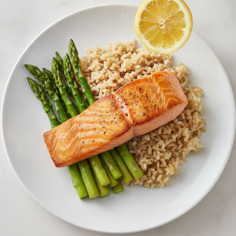 Seared Salmon Fillet with Steamed Asparagus and Brown Rice