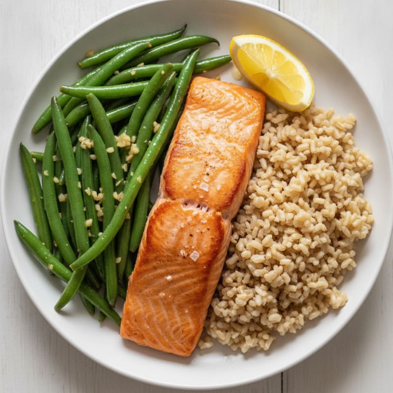 Seared Salmon with Garlic Green Beans and Brown Rice