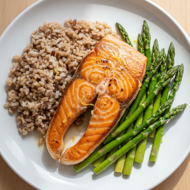 Seared Salmon Fillet with Steamed Asparagus and Brown Rice