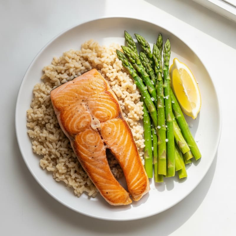 Seared Salmon with Steamed Asparagus and Brown Rice