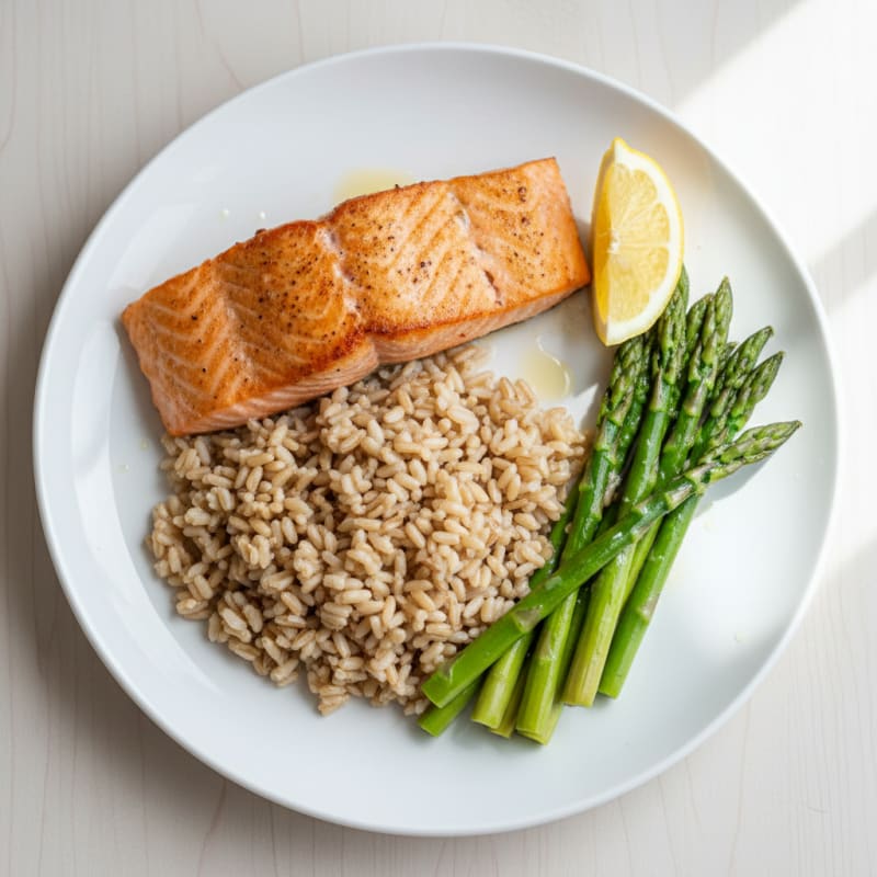 Seared Salmon with Steamed Asparagus and Brown Rice