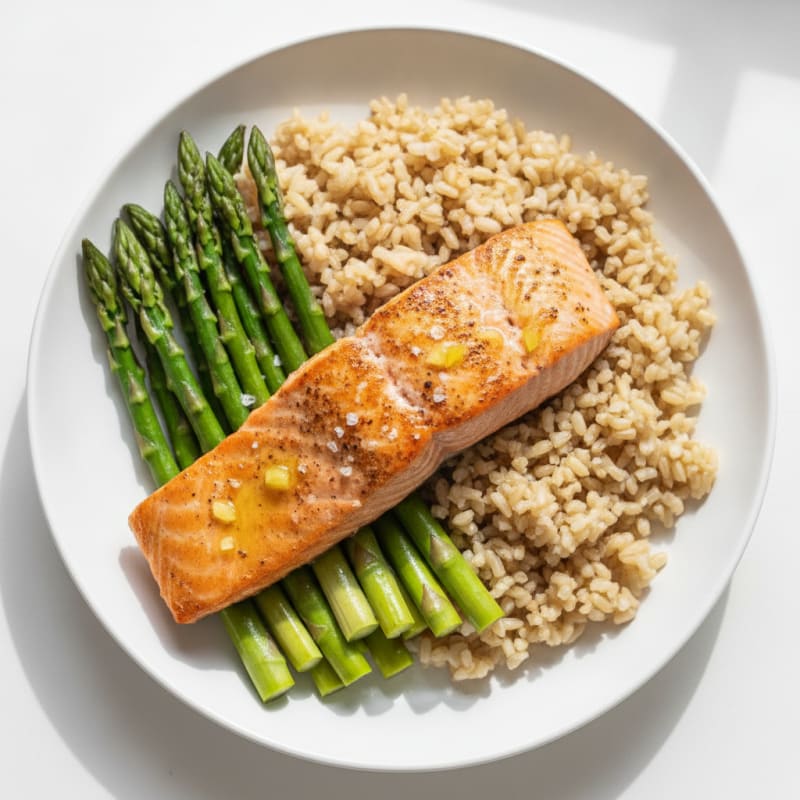Seared Salmon Fillet with Steamed Asparagus and Brown Rice