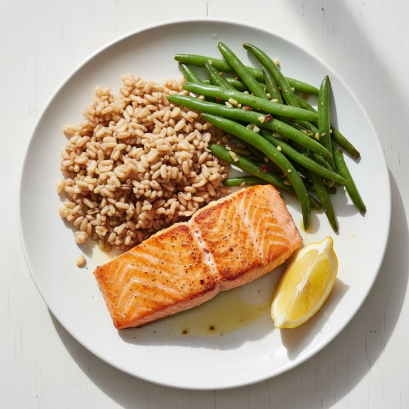 Seared Salmon Filet with Garlic Green Beans and Brown Rice