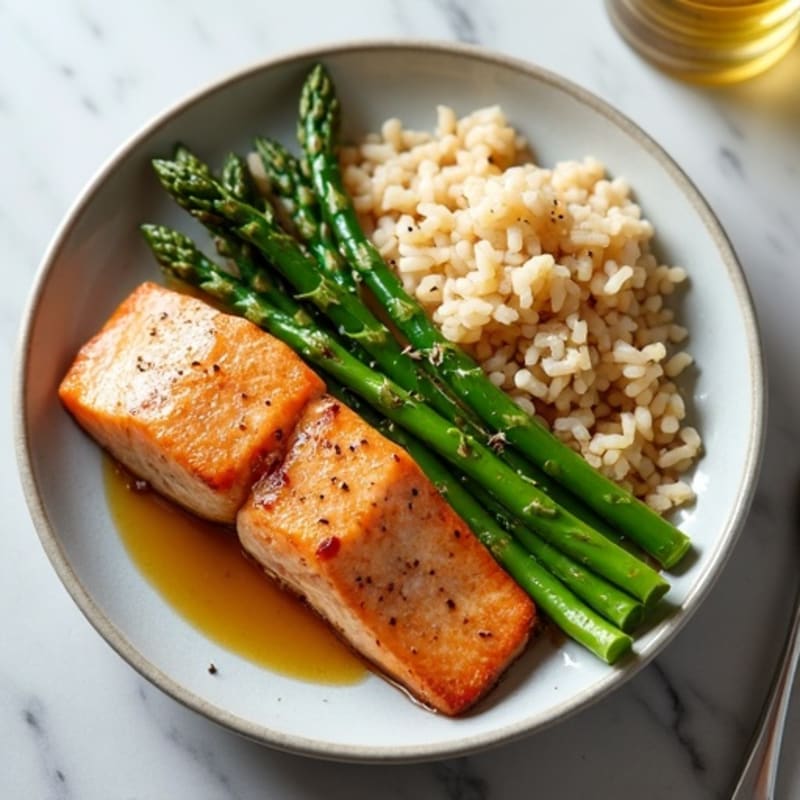 Seared Salmon with Steamed Asparagus and Brown Rice