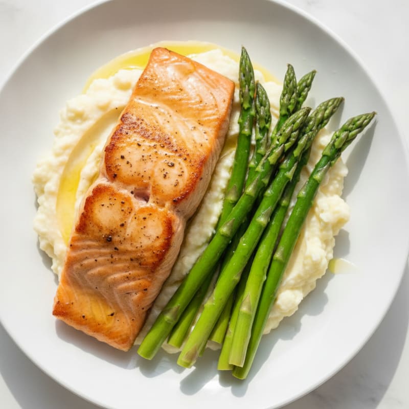 Seared Salmon with Steamed Asparagus and Garlic Mashed Cauliflower