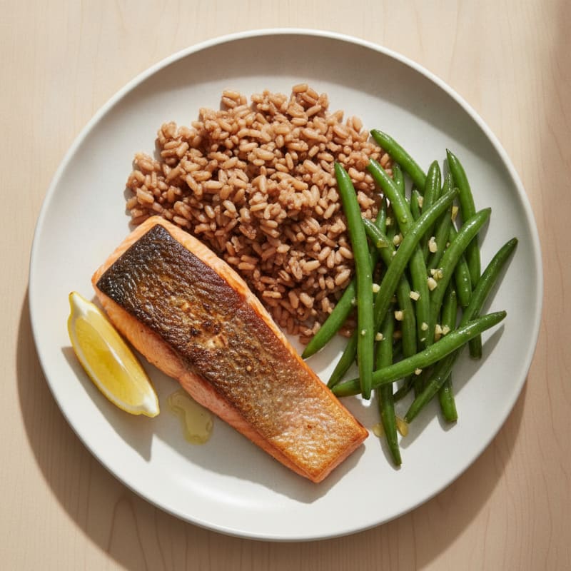 Seared Salmon Fillet with Garlic Green Beans and Brown Rice