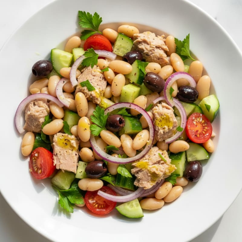 Mediterranean Tuna and White Bean Salad