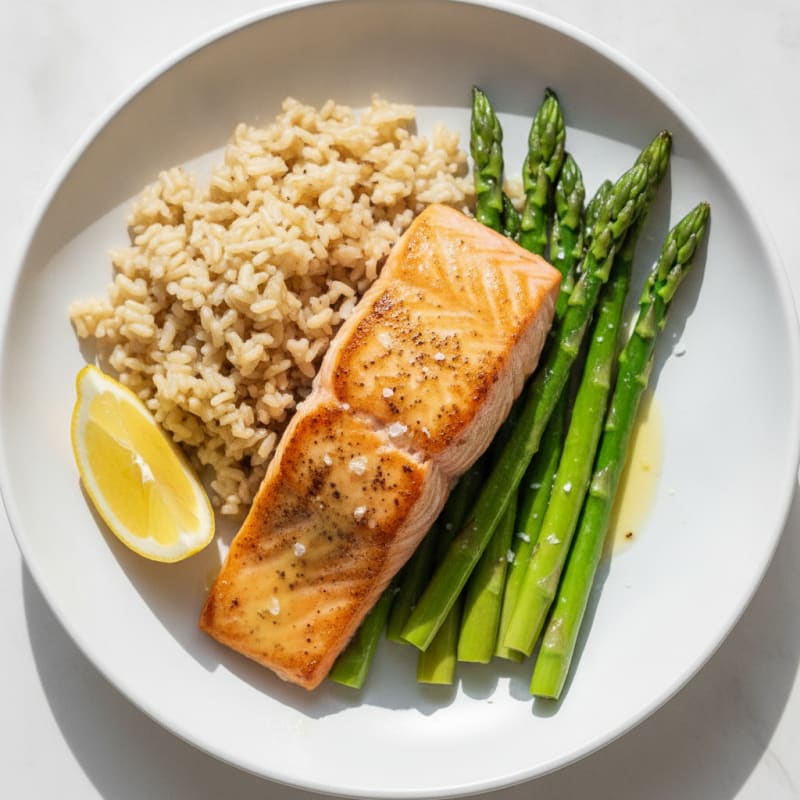 Seared Salmon Fillet with Steamed Asparagus and Brown Rice