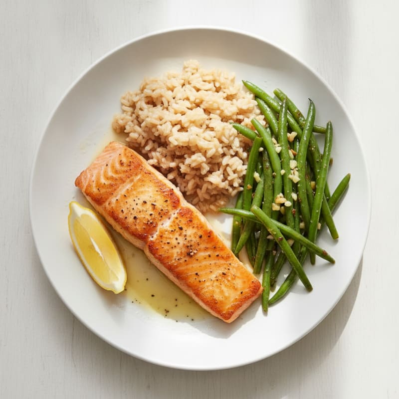 Seared Salmon Fillet with Garlic Green Beans and Brown Rice