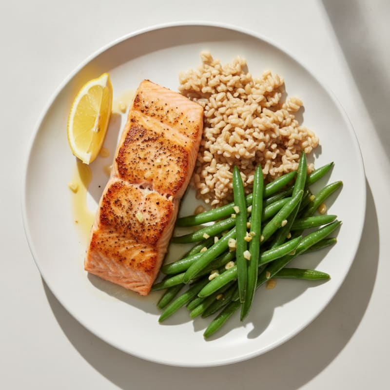 Seared Salmon Fillet with Garlic Green Beans and Brown Rice