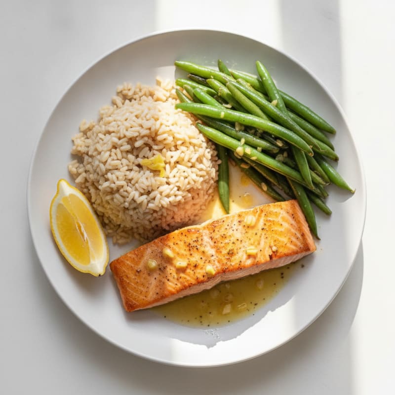 Seared Salmon with Garlicky Green Beans and Brown Rice