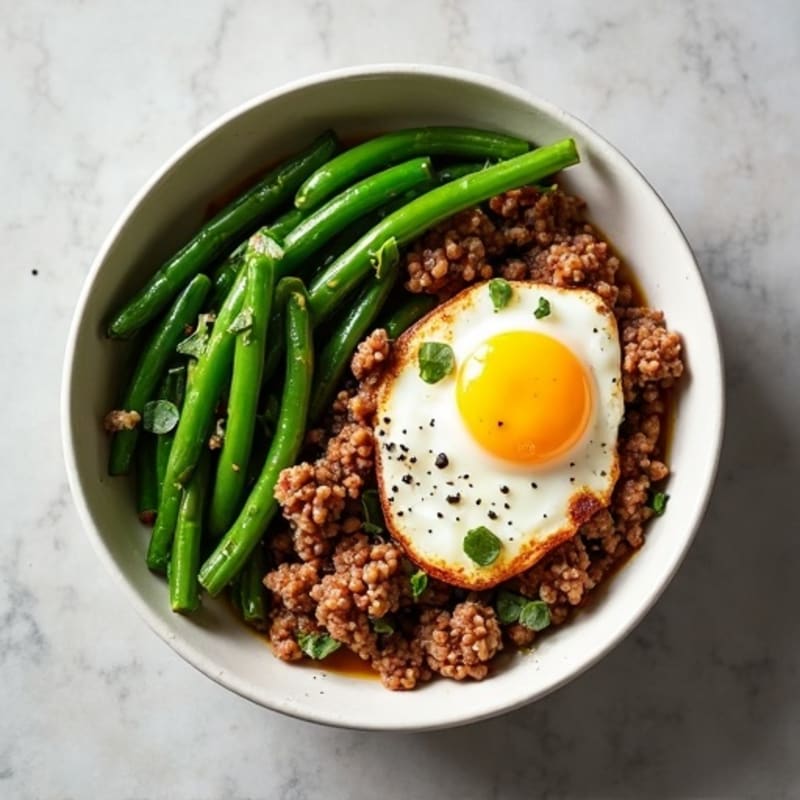 Lean Ground Beef and Crispy Green Bean Skillet