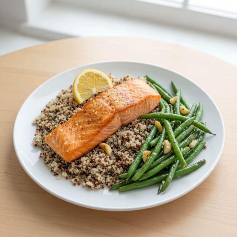 Seared Salmon Fillet with Quinoa and Garlic Green Beans