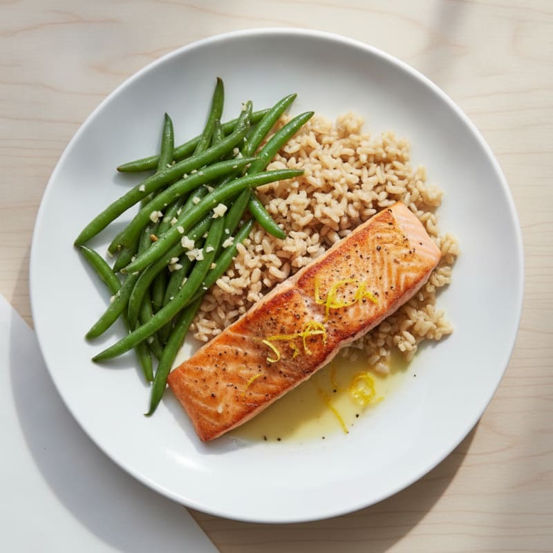Seared Salmon Fillet with Garlic Green Beans and Brown Rice