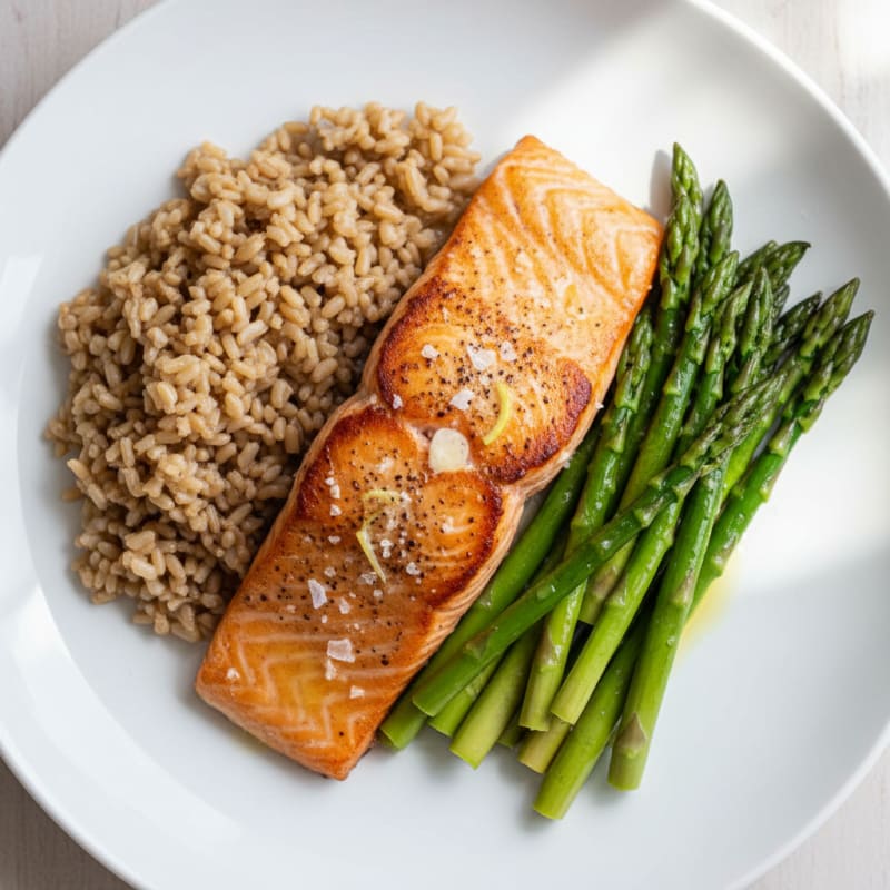 Seared Salmon with Steamed Asparagus and Brown Rice